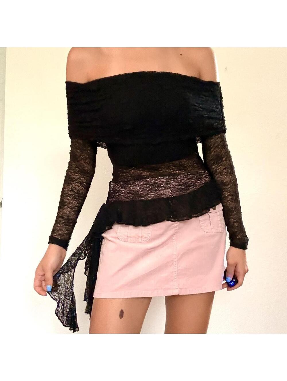 Y2K Black lace off shoulder ruffle top - Picture 3 of 8